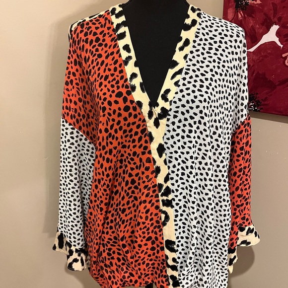 Red and Black Asymmetrical 3/4 Sleeve Blouse - Picture 1 of 8